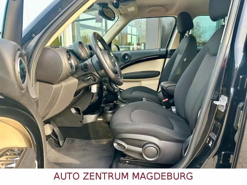 MINI Cooper Countryman Cooper D Countryman XENON*NAV*AUTOM*ALU 05/2016-photo-12