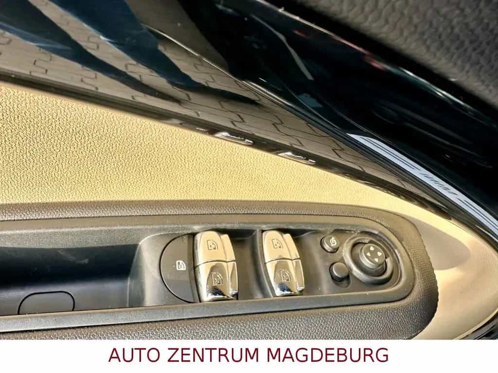 MINI Cooper Countryman Cooper D Countryman XENON*NAV*AUTOM*ALU 05/2016-photo-14