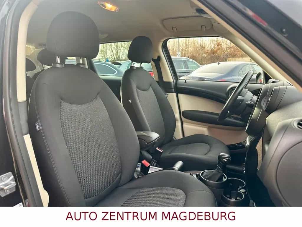 MINI Cooper Countryman Cooper D Countryman XENON*NAV*AUTOM*ALU 05/2016-photo-17