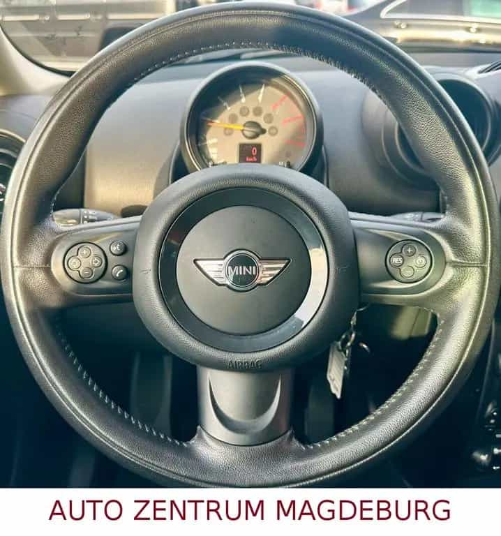 MINI Cooper Countryman Cooper D Countryman XENON*NAV*AUTOM*ALU 05/2016-photo-23