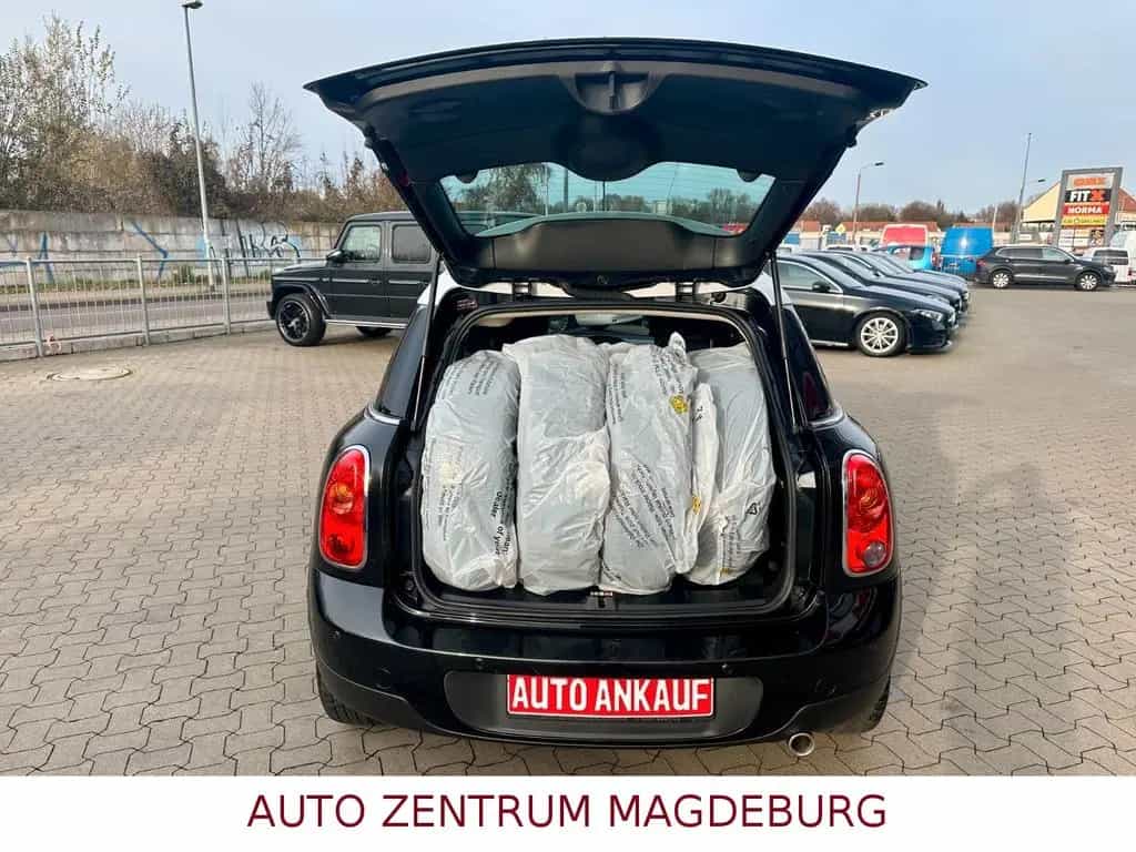 MINI Cooper Countryman Cooper D Countryman XENON*NAV*AUTOM*ALU 05/2016-photo-9