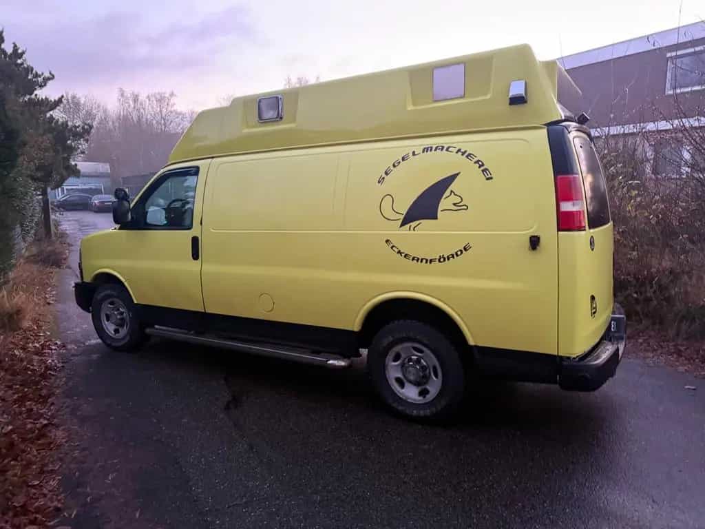 Chevrolet Express Van 6.0 Camper LPG 10/2010-photo-0