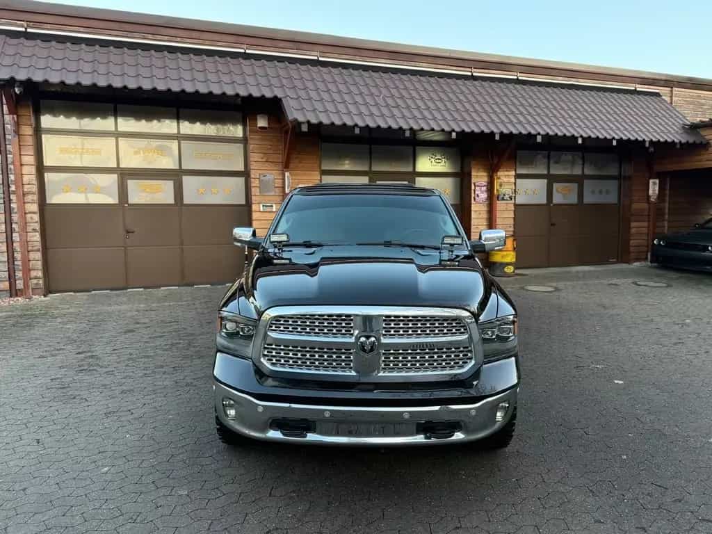 Dodge RAM CLEAN CARFAX*LARAMIE*4X4*AHK*OFFROAD*BÜGEL+LED* 12/2018-photo-10