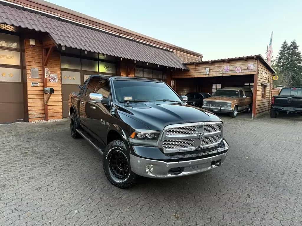 Dodge RAM CLEAN CARFAX*LARAMIE*4X4*AHK*OFFROAD*BÜGEL+LED* 12/2018-photo-12