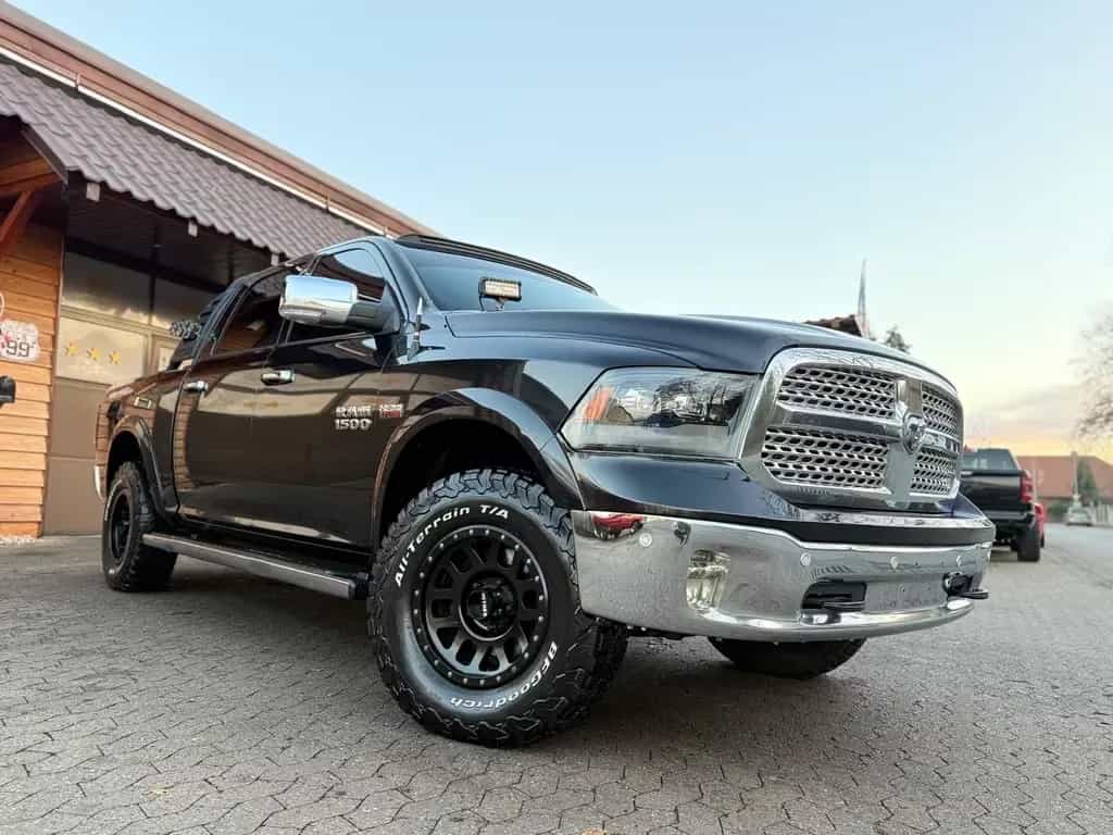 Dodge RAM CLEAN CARFAX*LARAMIE*4X4*AHK*OFFROAD*BÜGEL+LED* 12/2018-photo-15