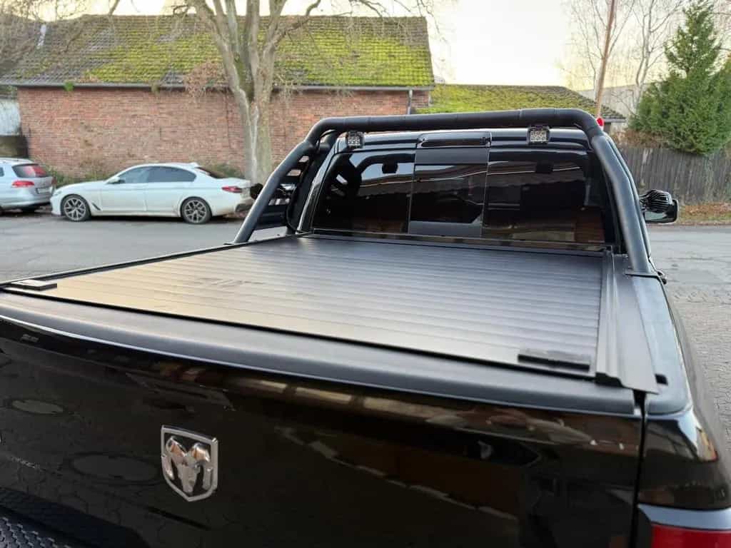 Dodge RAM CLEAN CARFAX*LARAMIE*4X4*AHK*OFFROAD*BÜGEL+LED* 12/2018-photo-23