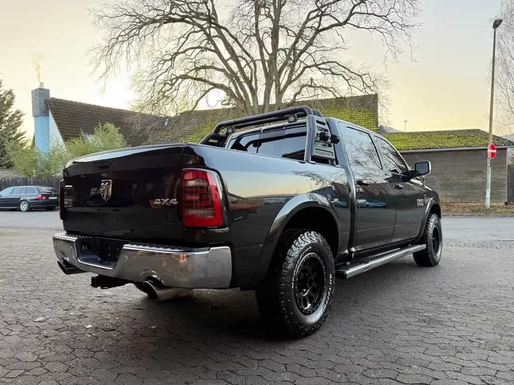 Dodge RAM CLEAN CARFAX*LARAMIE*4X4*AHK*OFFROAD*BÜGEL+LED* 12/2018-photo-26