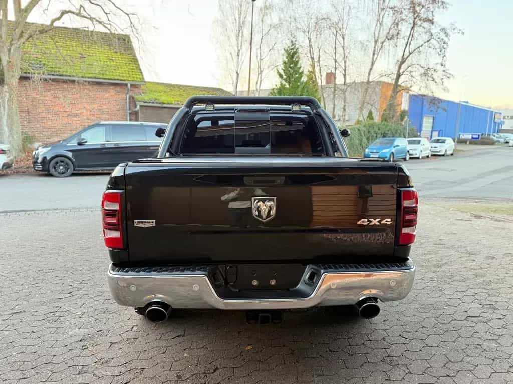 Dodge RAM CLEAN CARFAX*LARAMIE*4X4*AHK*OFFROAD*BÜGEL+LED* 12/2018-photo-27