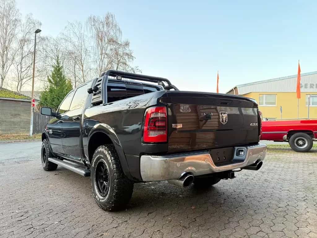 Dodge RAM CLEAN CARFAX*LARAMIE*4X4*AHK*OFFROAD*BÜGEL+LED* 12/2018-photo-31