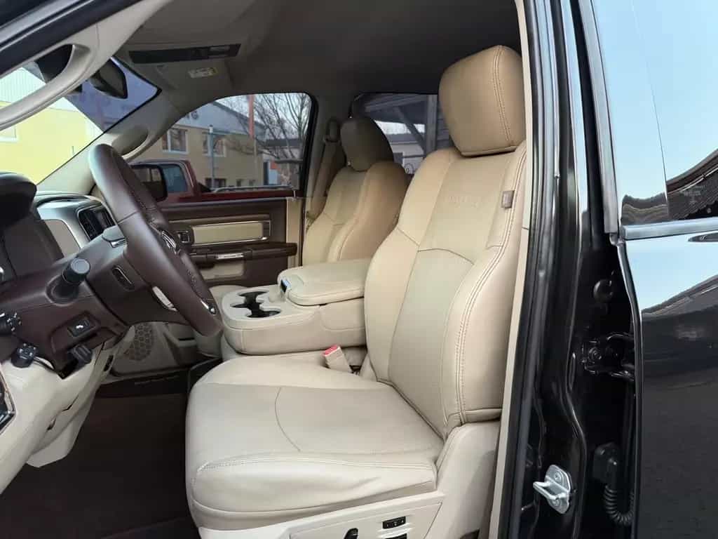 Dodge RAM CLEAN CARFAX*LARAMIE*4X4*AHK*OFFROAD*BÜGEL+LED* 12/2018-photo-39