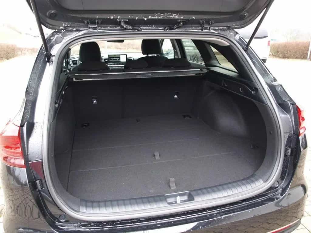 Kia Ceed SW 1.5T 2xPDC LED SMARTKEY NAVI 17"ALU 04/2025-photo-10