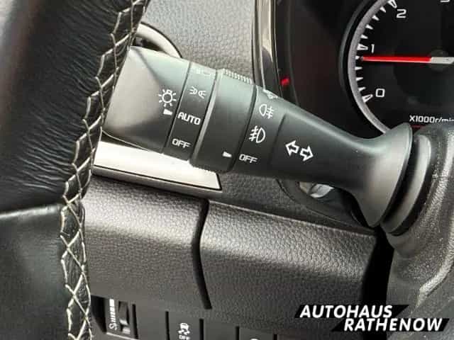 Isuzu D-Max Double Cab 4WD V-CROSS Leder*LED*Mehrzone 04/2021-photo-22