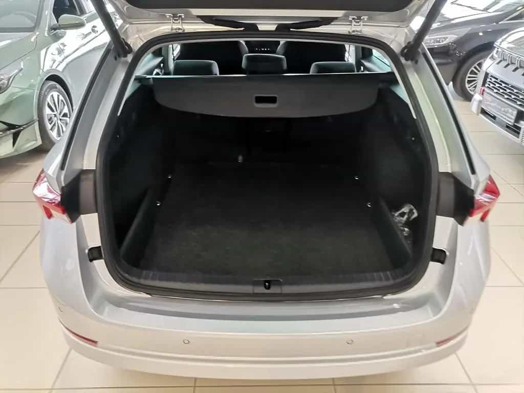 Skoda Octavia 1.5 TSI DSG Clever Matrix|virt.Cock.|Nav 11/2021-photo-22