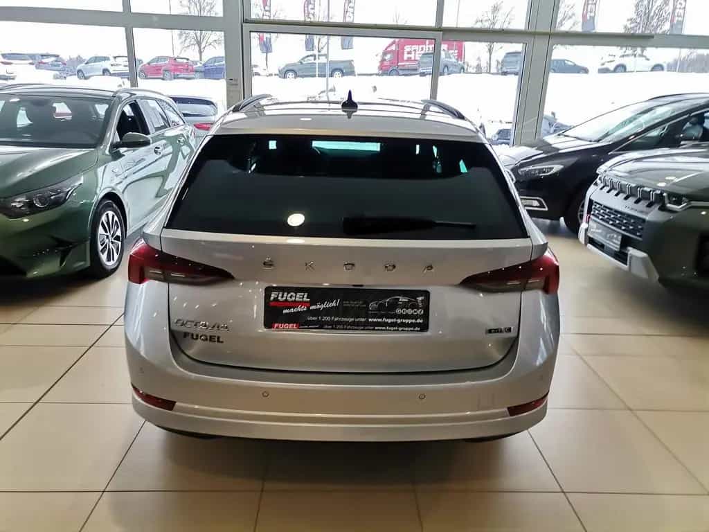 Skoda Octavia 1.5 TSI DSG Clever Matrix|virt.Cock.|Nav 11/2021-photo-6