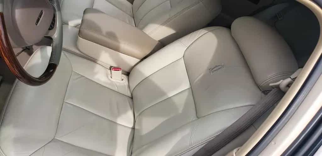 Lincoln Town Car 03/2000-photo-7