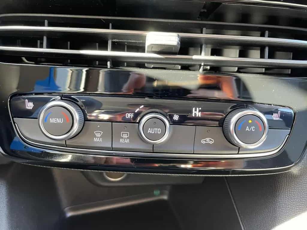 Opel Mokka Elegance Automatik *Sitzheiz/Kamera/Parkpi 01/2023-photo-13