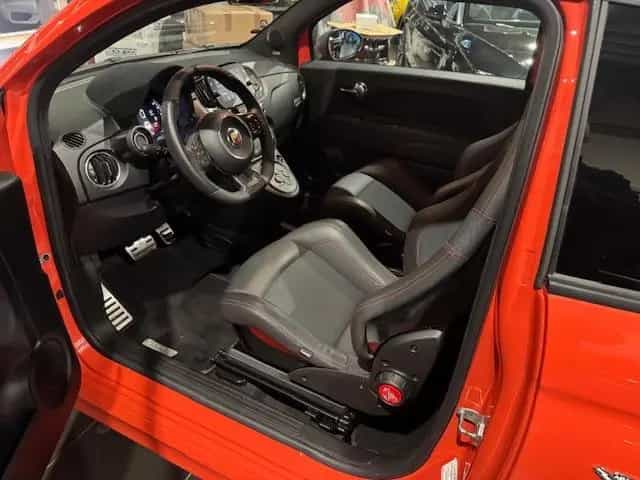 Abarth 695 Autom. Beats Navi Carplay PDC 02/2024-photo-16