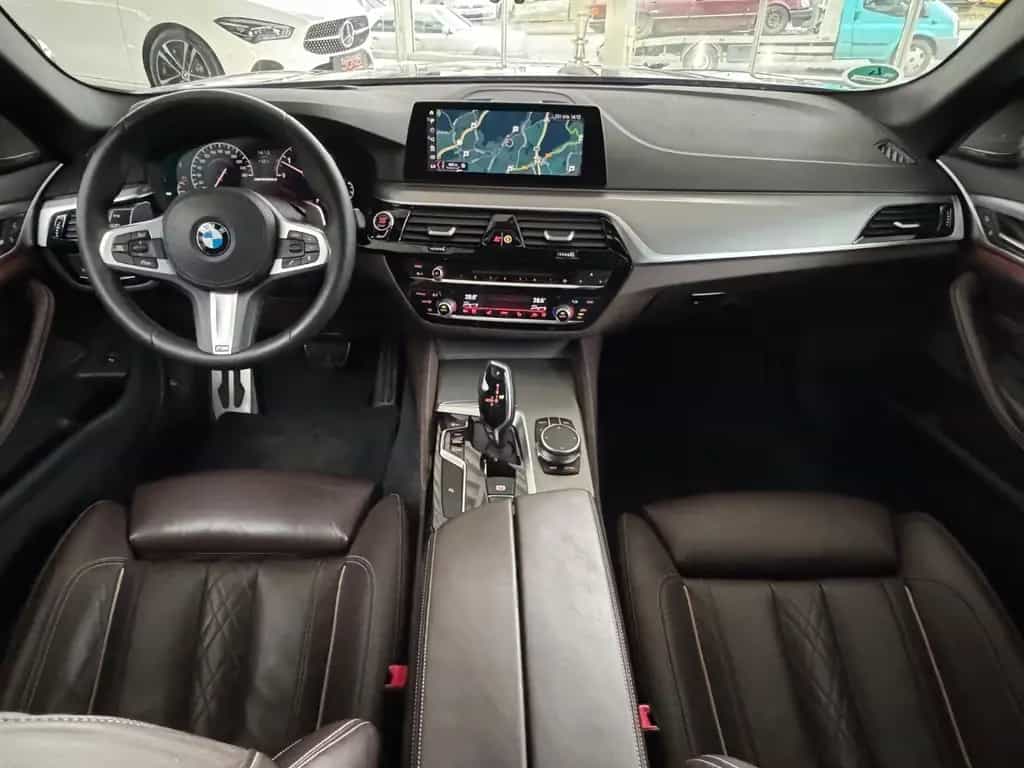 BMW M550 d xDrive* 2 Hand*Garantie bis 11-2026* 06/2019-photo-31