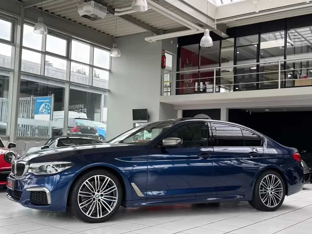 BMW M550 d xDrive* 2 Hand*Garantie bis 11-2026* 06/2019-photo-4
