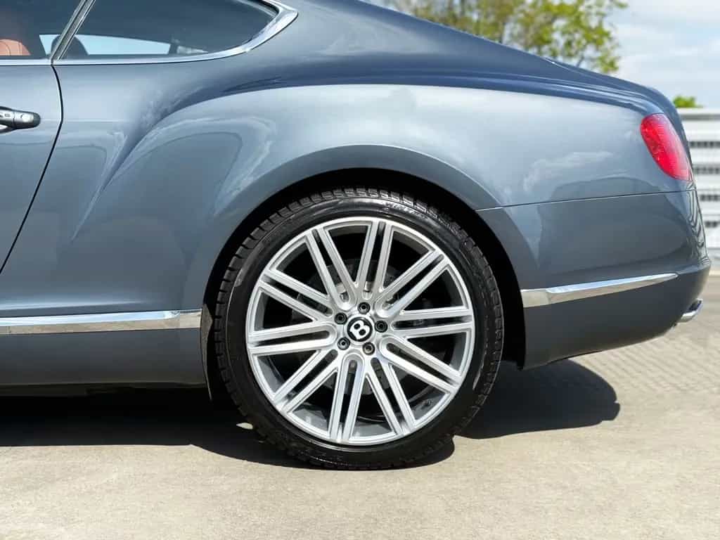Bentley Continental GT 6.0 W12 4WD Mulliner LM 21" Speed 10/2011-photo-10