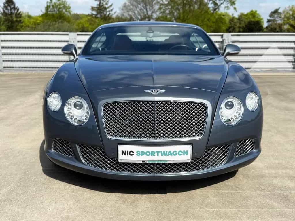 Bentley Continental GT 6.0 W12 4WD Mulliner LM 21" Speed 10/2011-photo-2