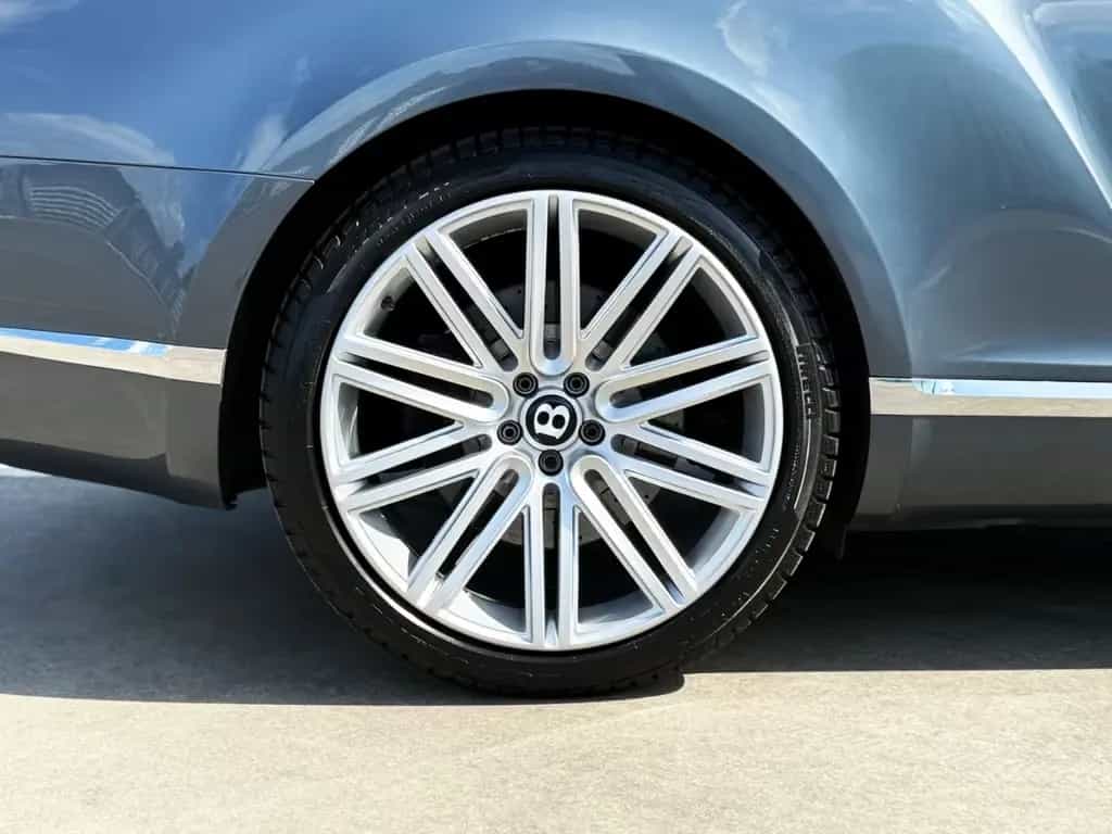 Bentley Continental GT 6.0 W12 4WD Mulliner LM 21" Speed 10/2011-photo-8