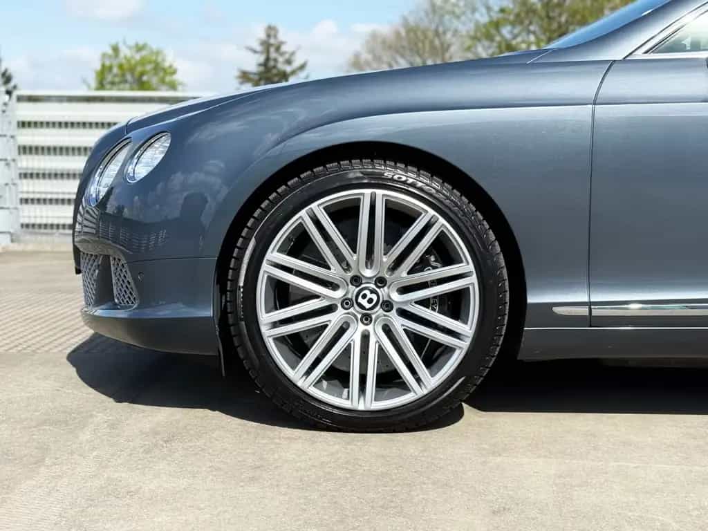 Bentley Continental GT 6.0 W12 4WD Mulliner LM 21" Speed 10/2011-photo-9