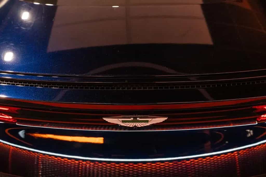 Aston Martin DB11 5.2 V12 09/2017-photo-20