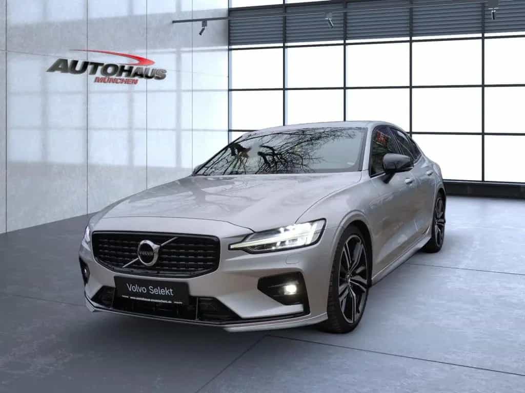 Volvo S60 R Design 05/2022-photo-2