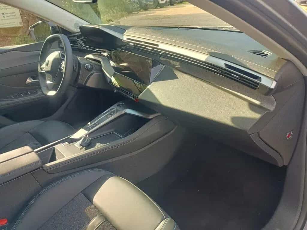 Other Other Peugeot 308 SW 1.2 130cv EAT8 Allure 04/2024-photo-5