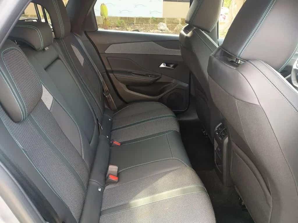 Other Other Peugeot 308 SW 1.2 130cv EAT8 Allure 04/2024-photo-7