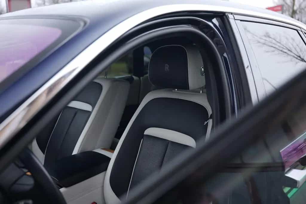Rolls-Royce Ghost Extended Wheelbase EWB Long 09/2020-photo-11