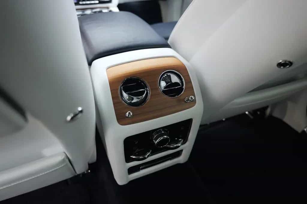 Rolls-Royce Ghost Extended Wheelbase EWB Long 09/2020-photo-15