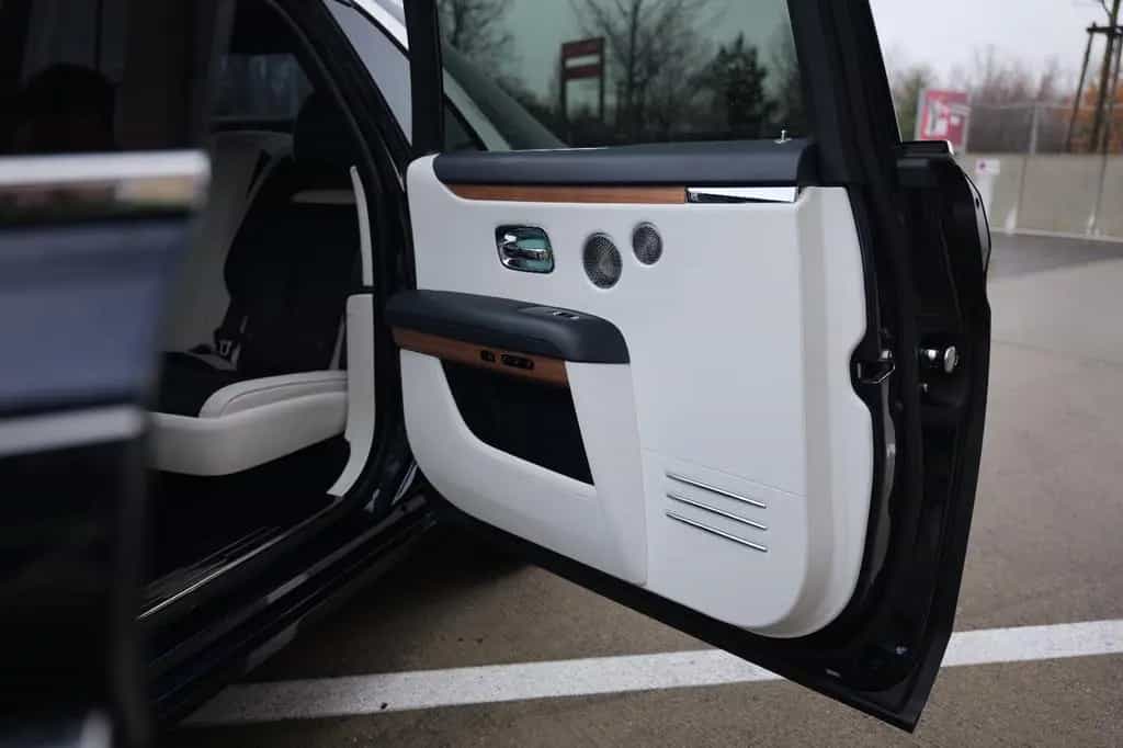 Rolls-Royce Ghost Extended Wheelbase EWB Long 09/2020-photo-19