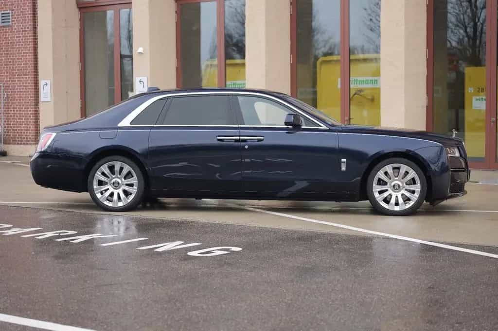 Rolls-Royce Ghost Extended Wheelbase EWB Long 09/2020-photo-3