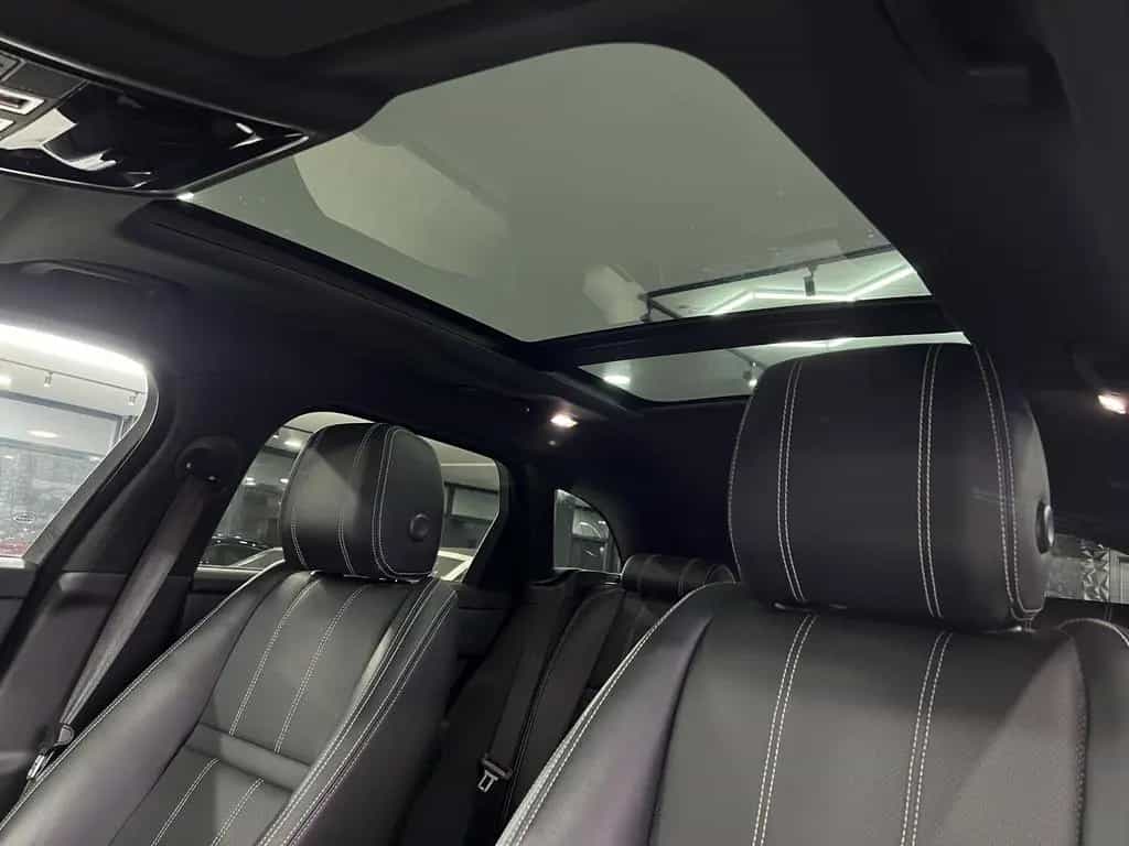 Land Rover Range Rover Rover Velar +PANO+NAVI+CARPLAY+RÜCKFAHRK.+ 08/2017-photo-16