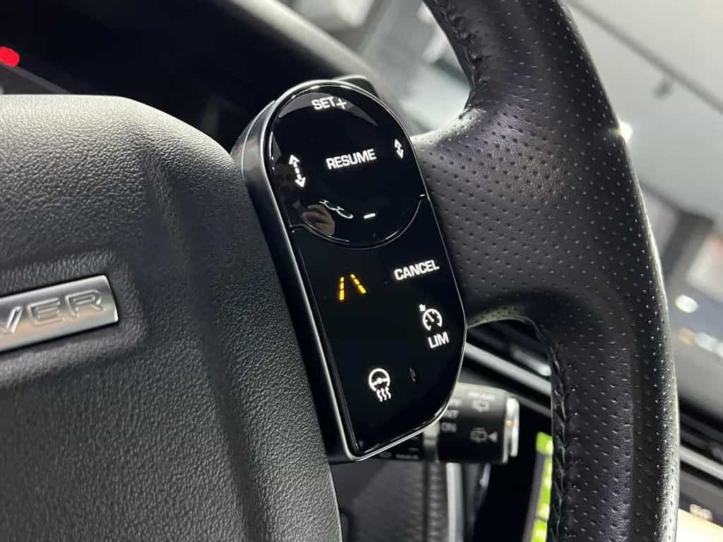 Land Rover Range Rover Rover Velar +PANO+NAVI+CARPLAY+RÜCKFAHRK.+ 08/2017-photo-19