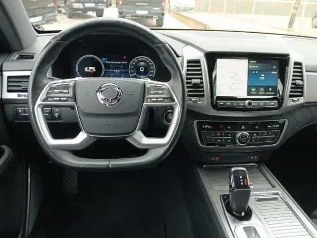 Ssangyong Rexton REXTON 2.2 4WD Icon 8 A/T - GANCIO TRA 04/2022-photo-9