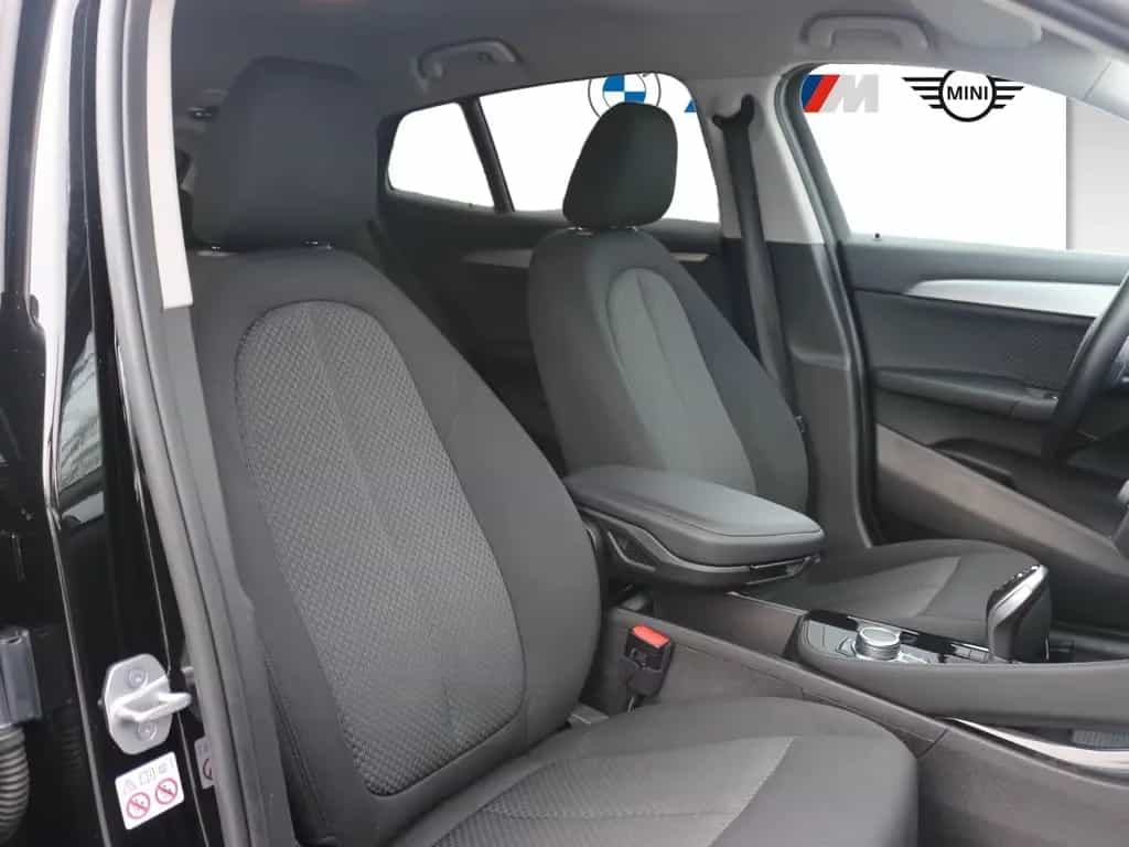 BMW X2 sDrive18i Advantage DAB LED RFK Navi AHK Shz 11/2022-photo-15