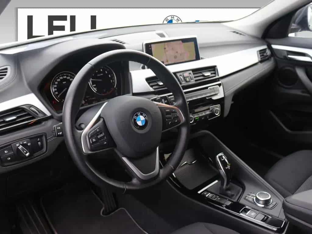 BMW X2 sDrive18i Advantage DAB LED RFK Navi AHK Shz 11/2022-photo-5