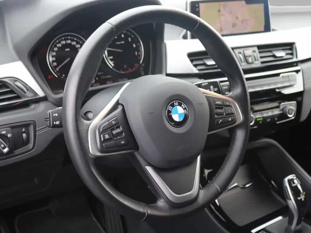 BMW X2 sDrive18i Advantage DAB LED RFK Navi AHK Shz 11/2022-photo-7