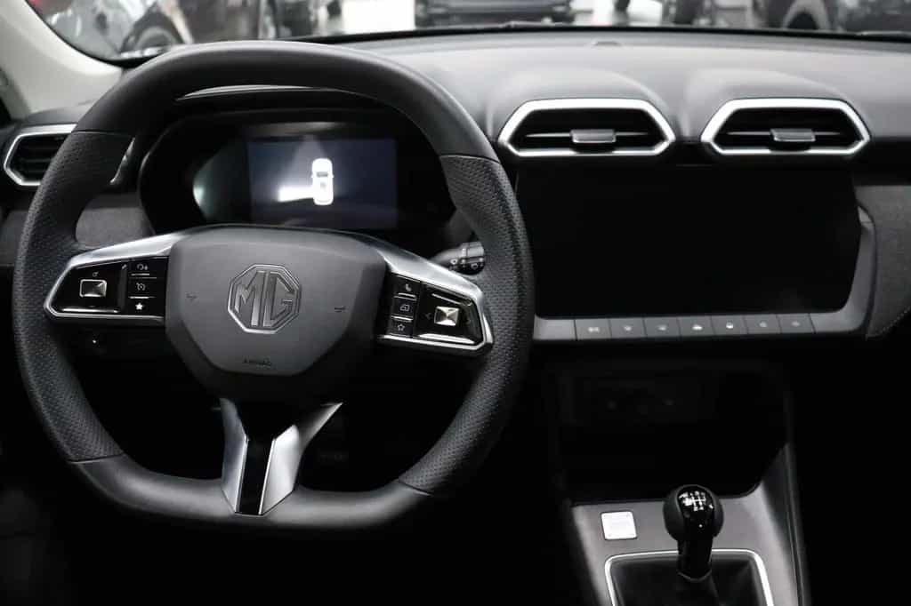 MG ZS 1.5 Standard Klima Navi R.Cam PDC DAB SOFORT 08/2025-photo-7