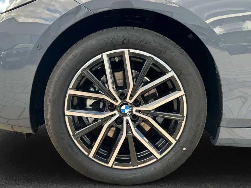 BMW 2 Series 220i Active Tourer Aut. 115 kW, 5-türig null-photo-6