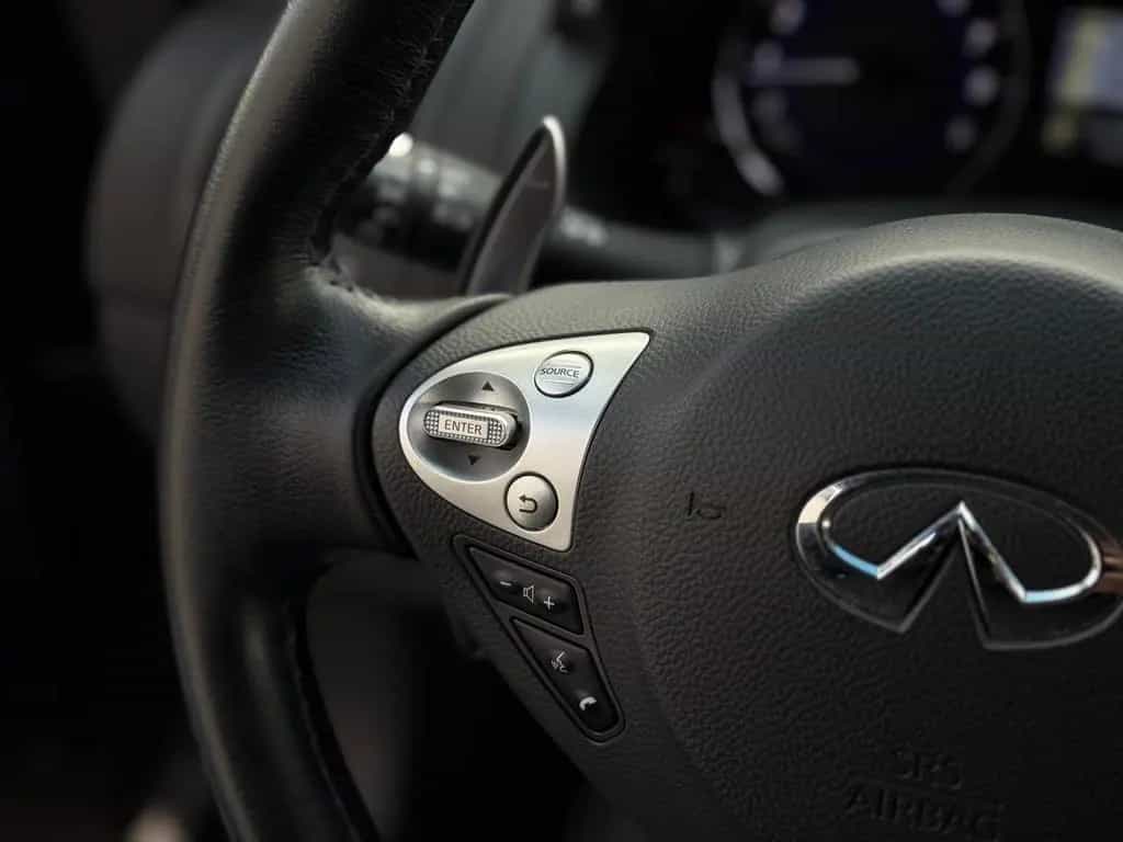 Infiniti QX70 3.7 V6 Navi*SHZ*AHK 12/2018-photo-13