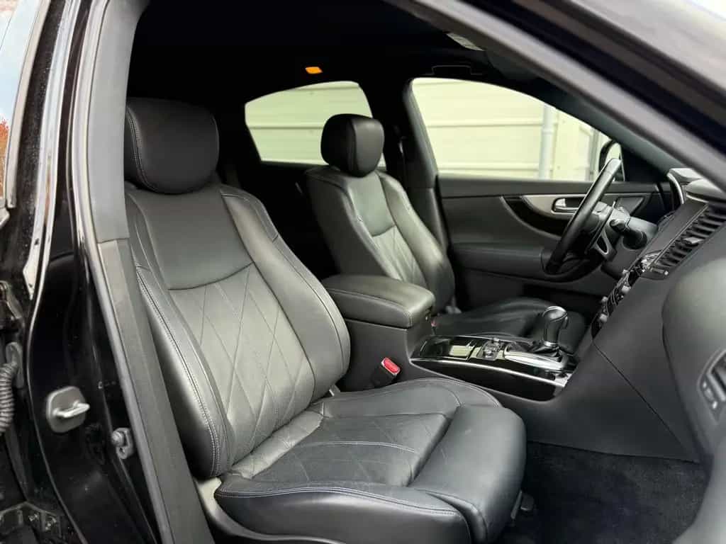 Infiniti QX70 3.7 V6 Navi*SHZ*AHK 12/2018-photo-4