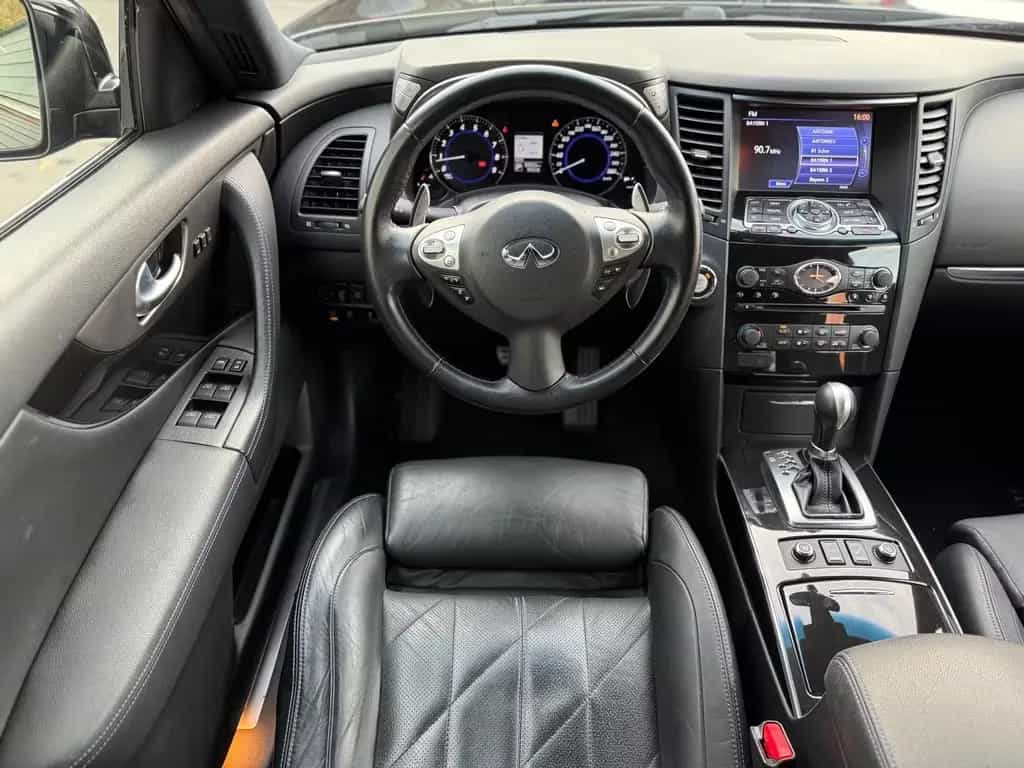 Infiniti QX70 3.7 V6 Navi*SHZ*AHK 12/2018-photo-7