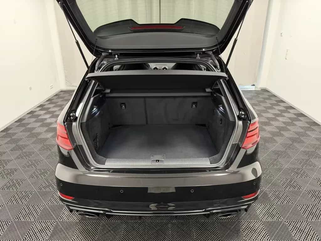 Audi RS3 Sportback 2.5 TFSI quattro black Virtual AGA 07/2018-photo-17