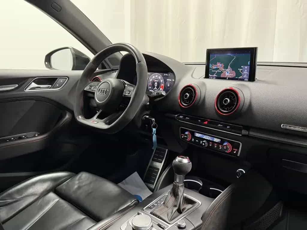 Audi RS3 Sportback 2.5 TFSI quattro black Virtual AGA 07/2018-photo-18