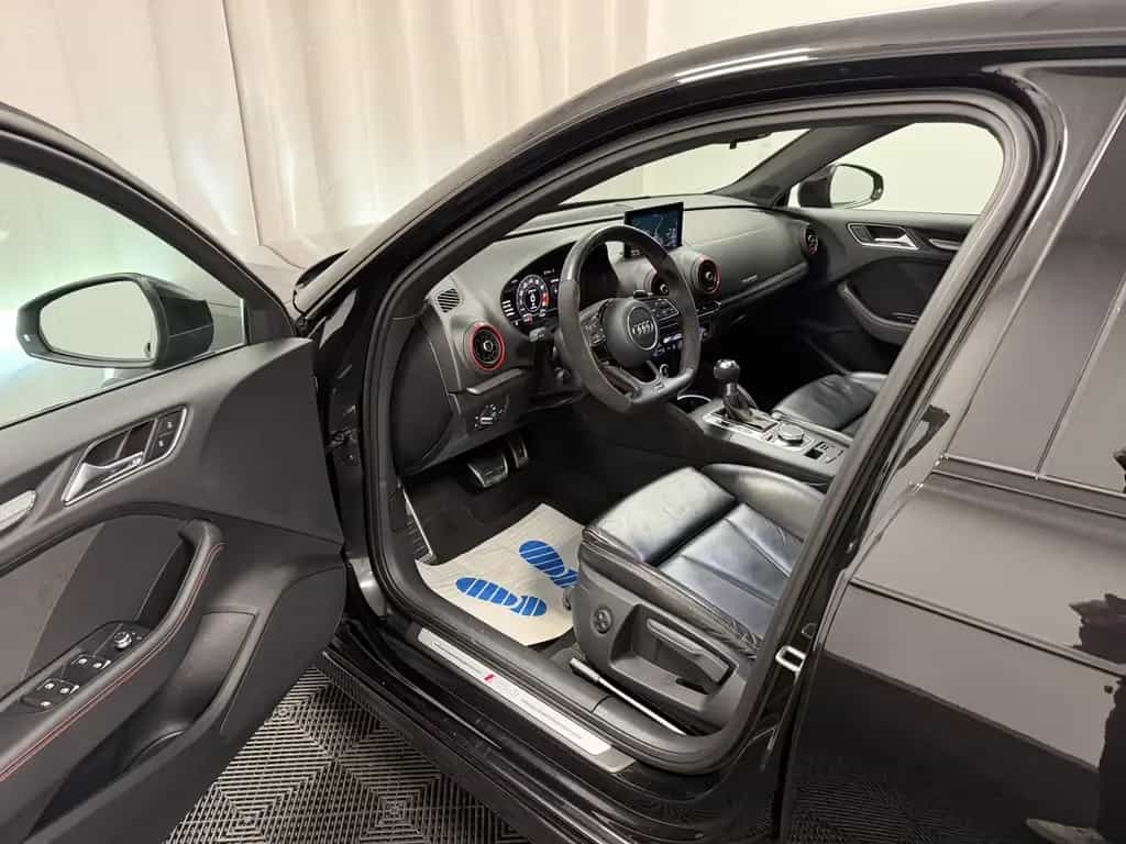 Audi RS3 Sportback 2.5 TFSI quattro black Virtual AGA 07/2018-photo-8