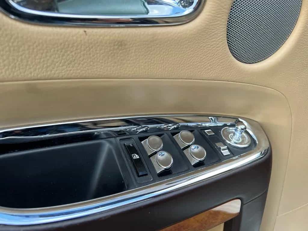 Rolls-Royce Ghost 6.6 V12*MOTOR ÜBERHOLT*KLIMA*LEDER*NAVI* 07/2011-photo-19